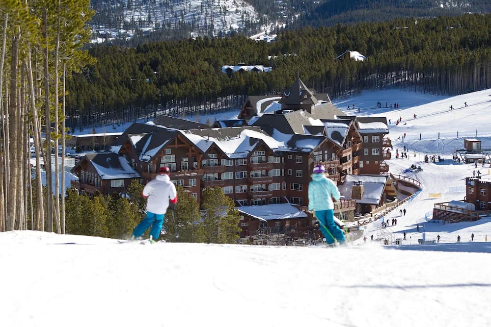 Snow and ski sports