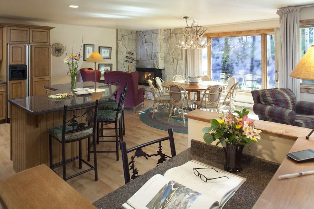 In-room dining