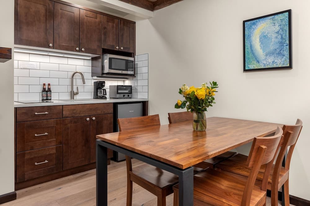 In-room dining