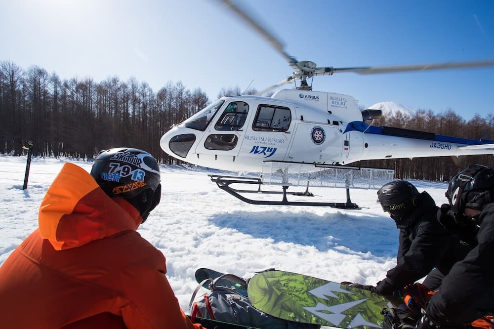 Helicopter/plane tours