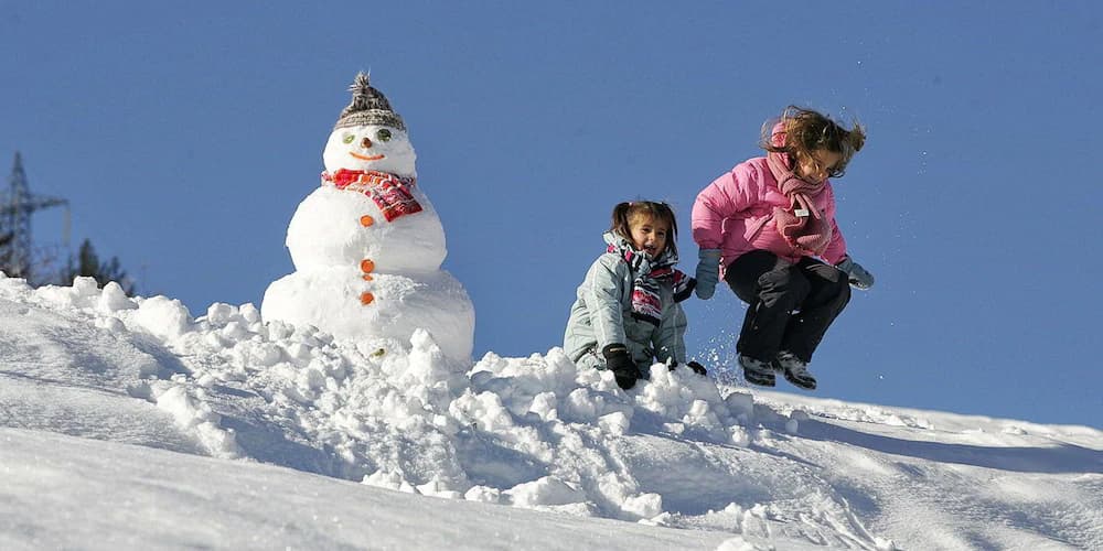 Snow and ski sports