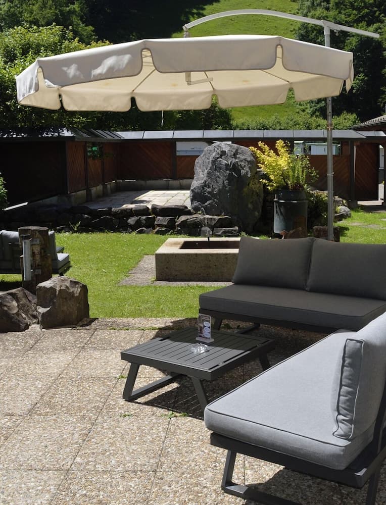Sundeck