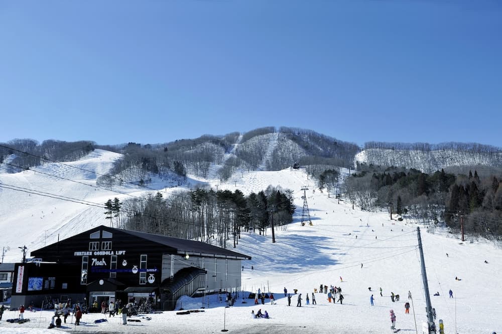 Ski hill