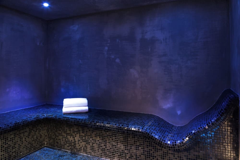 Steam room