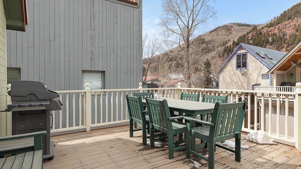 BBQ/picnic area