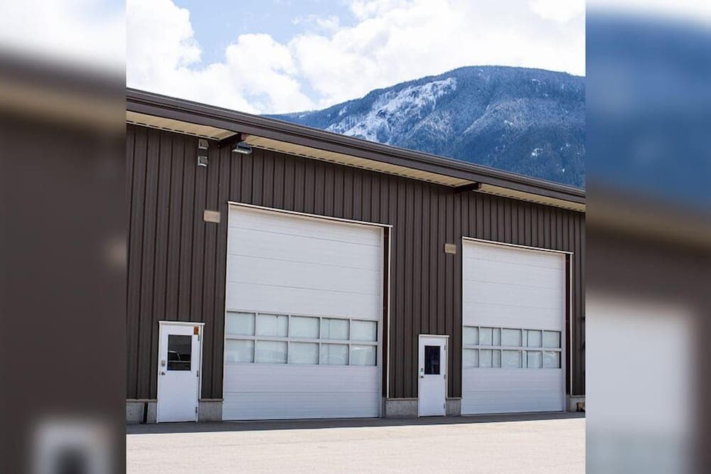 Primary image