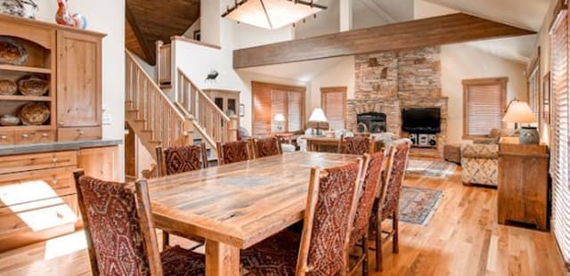 Mallard Court