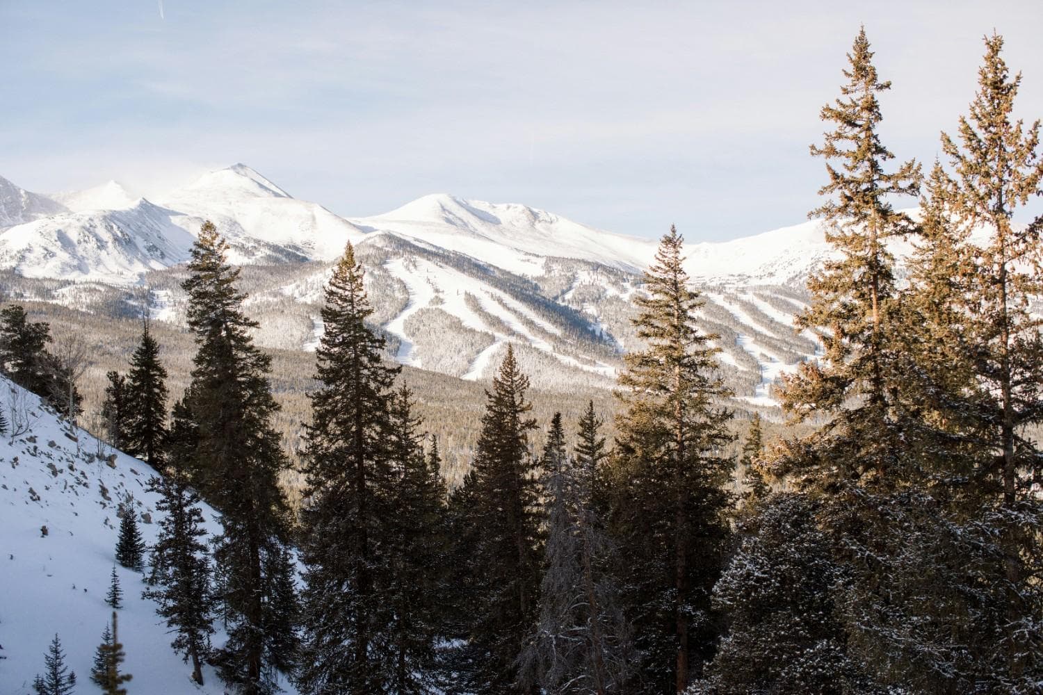 10 Best Ski Resorts in Colorado, 2024/25