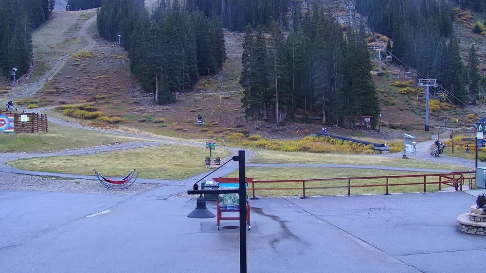 Arapahoe Basin Ski Area - Mountain Goat Plaza / Base Area