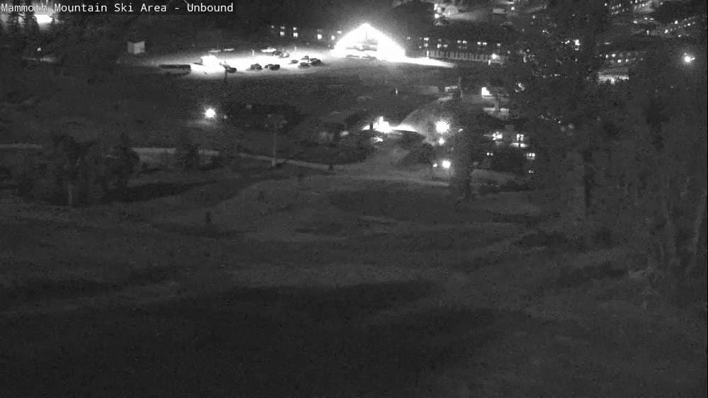 Mammoth Mountain - Unbound Main Discovery Webcam