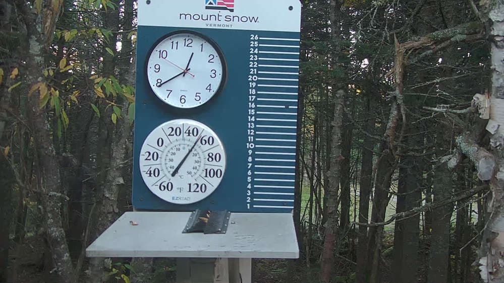 Mount Snow - Snow Stake