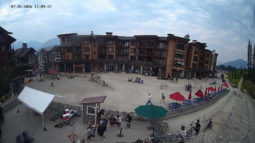Revelstoke: Village Cam