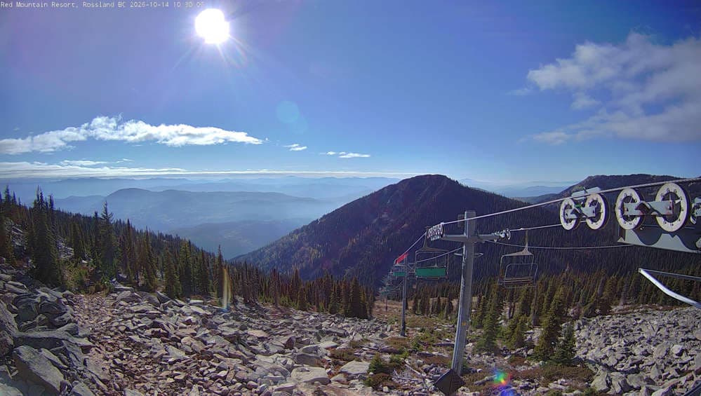 Red Resort - Paradise Chair Cam