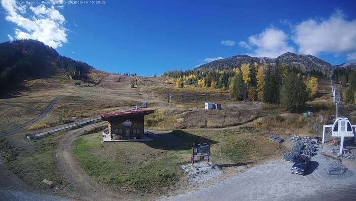 Red Resort Base Cam