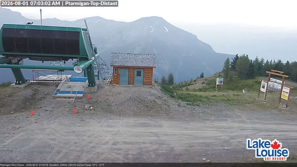 Lake Louise Mountain Fairmont Chateau Cam