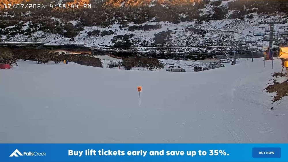 Falls Creek Alpine Resort - Main Street