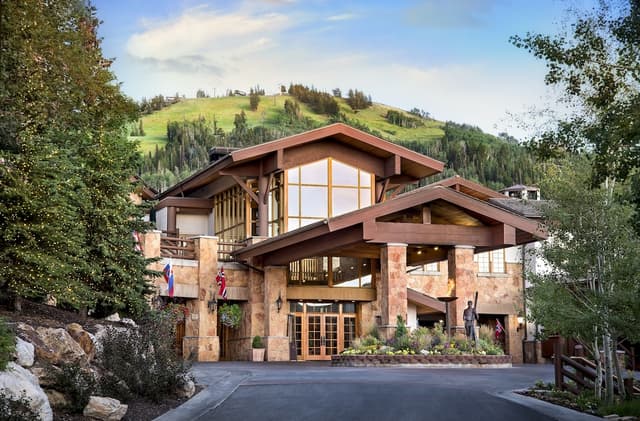 Lobby of Stein Eriksen Lodge