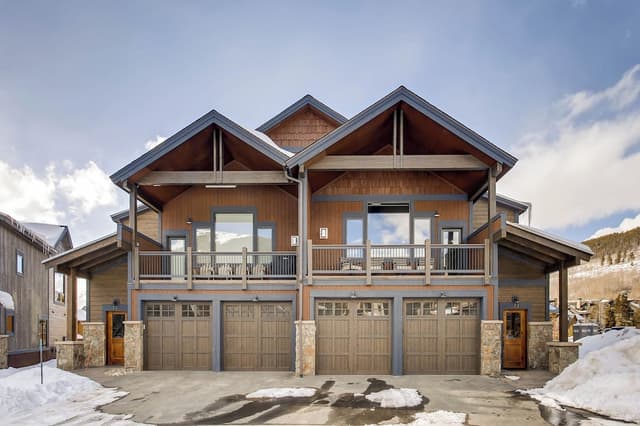 Lobby of River Run Townhomes by Keystone Resort