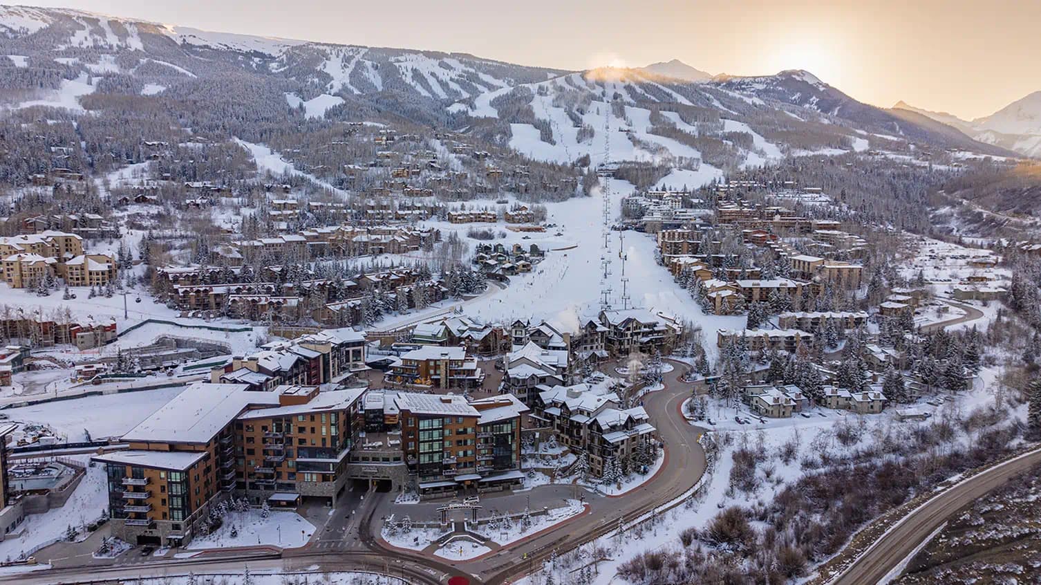 10 Best Ski Resorts in Colorado, 2024/25