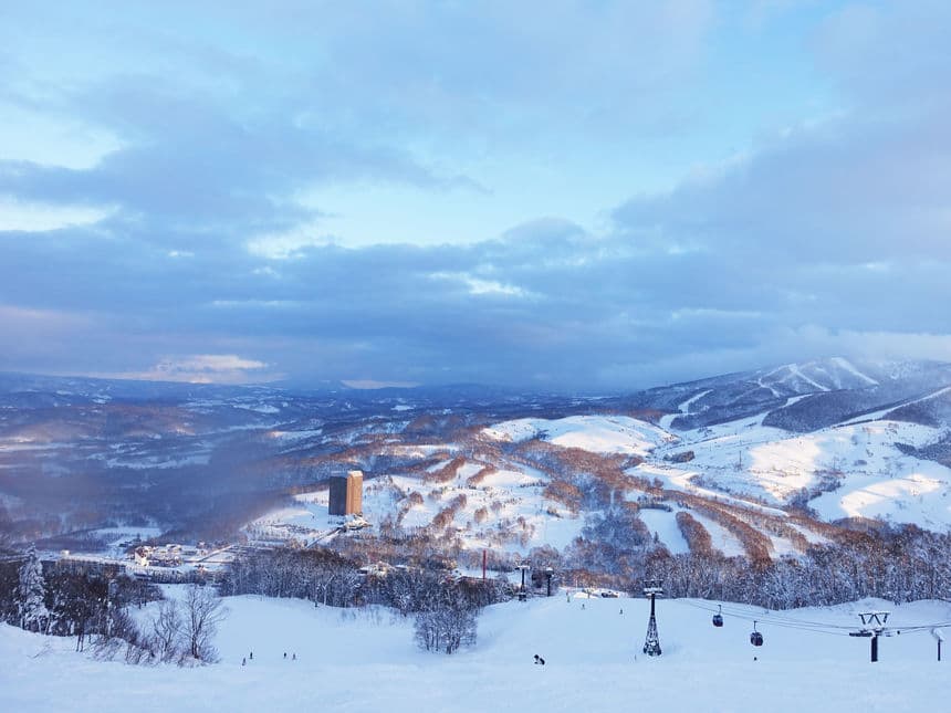 The 6 Best Ski Resorts in Hokkaido, 2023/24
