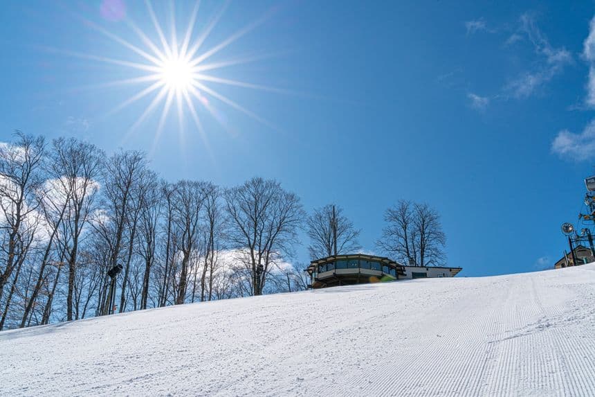 The 4 Best Ski Resorts Near Chicago, 2023/24